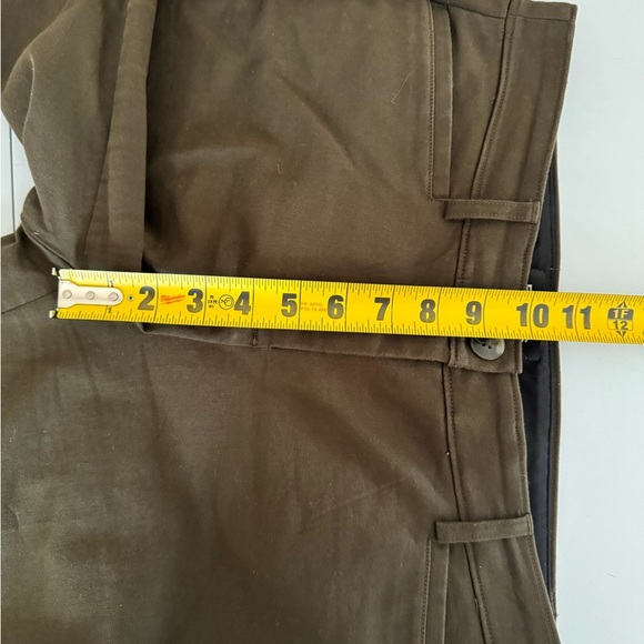 Women’s Express Olive Green Stretch Straight Leg Dress Pant Size 8R Business - Picture 6 of 7